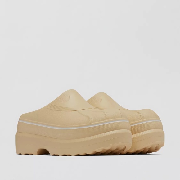 Sorel Caribou™ Clog- Beige - Picture 1 of 10